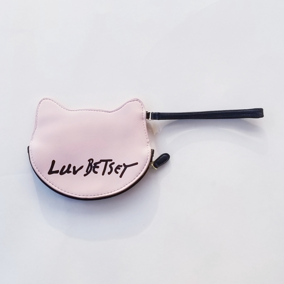 Betsey Johnson Cat Wristlet NWOT - Picture 2 of 5